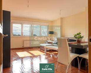 Living room of Duplex for sale in Lugo Capital  with Parquet flooring, Storage room and Furnished