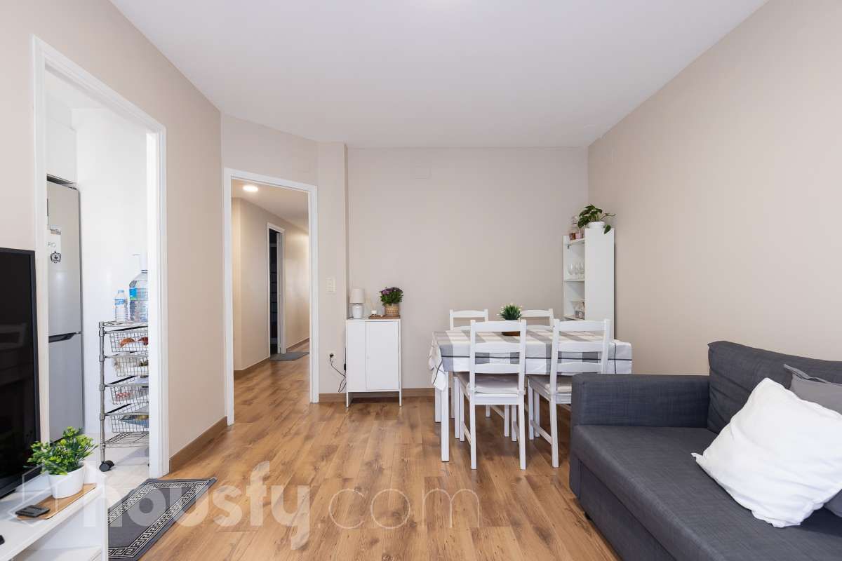 Living room of Flat for sale in El Perelló  with Air Conditioner, Heating and Parquet flooring