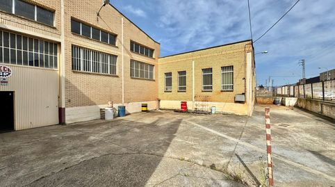 Foto 2 von Fabrikhallen zur Miete in La Portalada - Varea, Logroño