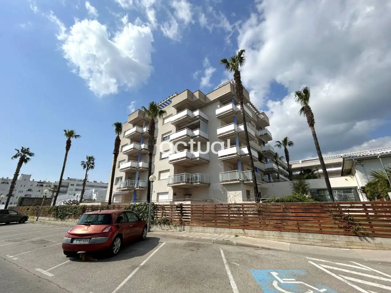 Apartamento con terraza en venta en Avenida port canigó, imagen 34