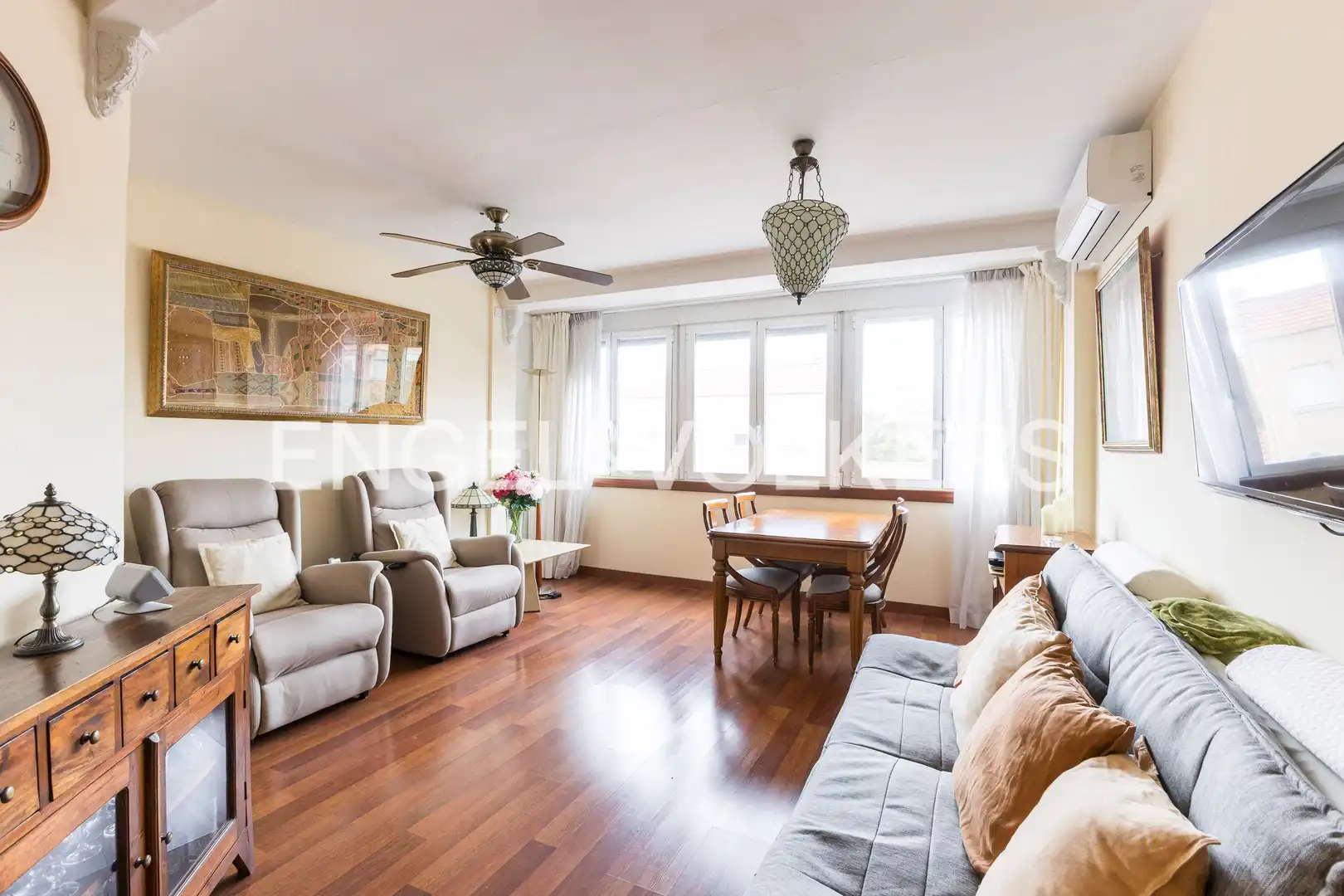 Sala de estar de Piso en venta en Madrid con Aire acondicionado, Calefacción y Parquet