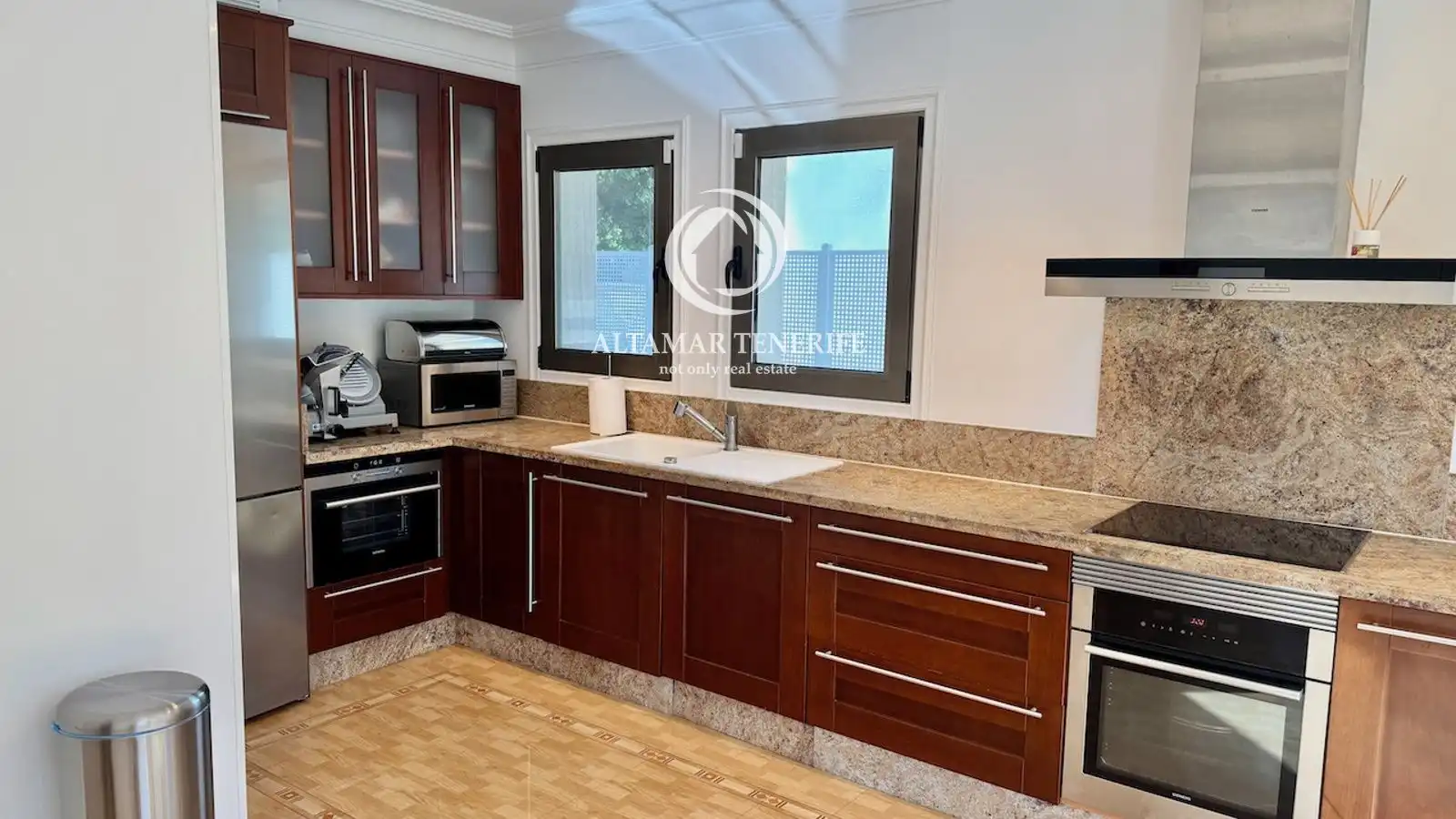 Casa con piscina en venta en Samarin, imagen 33