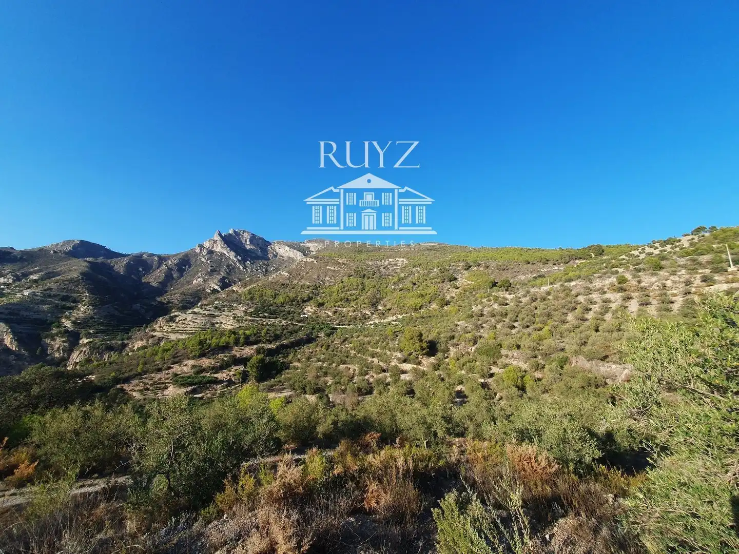 Residencial en venda en Jete