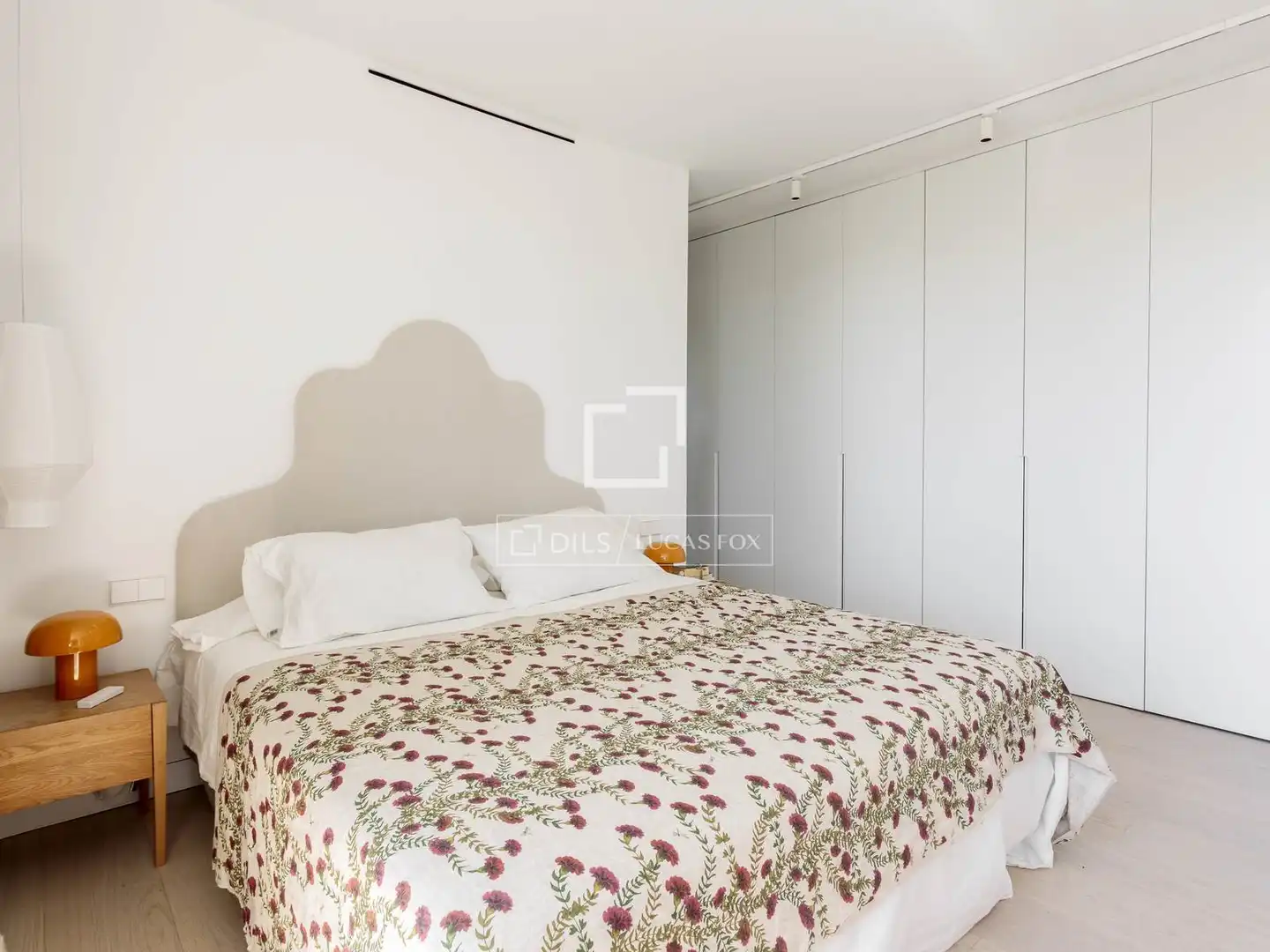 Bedroom of Flat for rent in Madrid  with Air Conditioner, Heating and Private garden