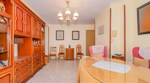Foto 3 de Piso en venta en Cervantes, Granada Capital