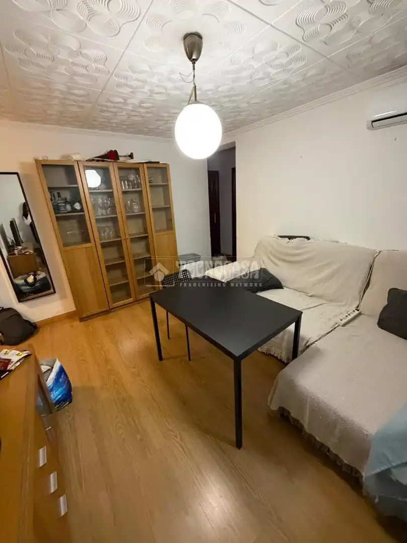 Living room of Flat for sale in Sevilla  with Air Conditioner