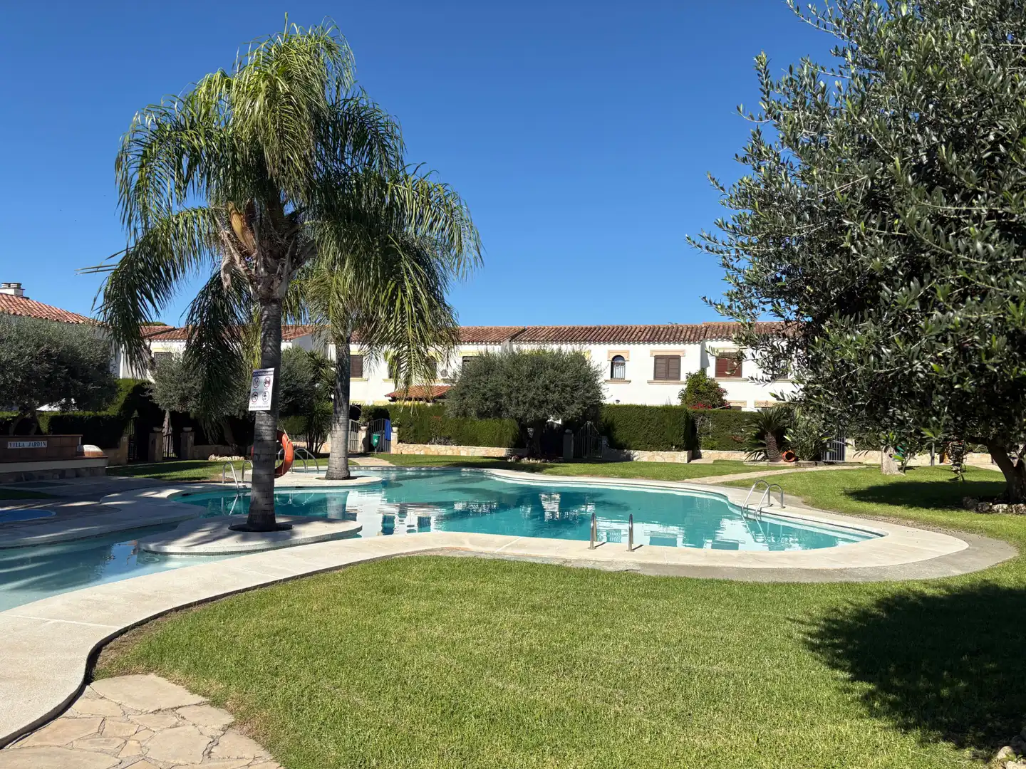 Swimming pool of Detached homes for sale in Cambrils  with Air Conditioner, Private garden and Parquet flooring