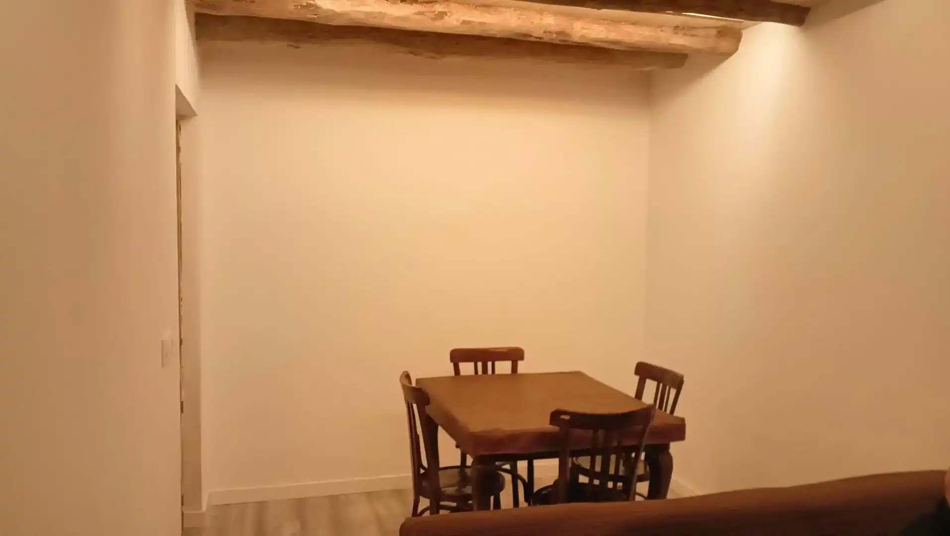 Menjador de Casa adosada de lloguer en Lalueza amb Aire condicionat, Jardí privat i Parquet