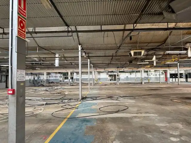 Nave industrial en venta en Carrer Besalú 4, imagen 16