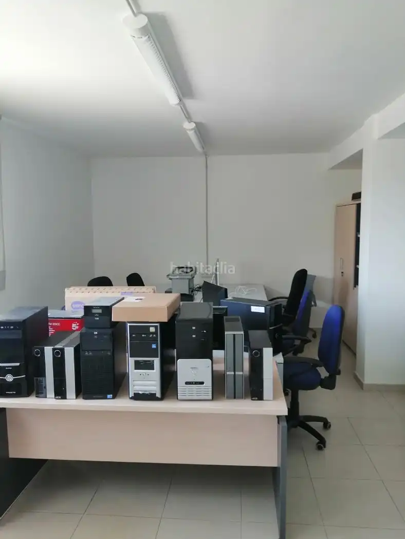 Büro mit Aufzug zur Miete in Avinguda Maria Àngels Anglada 2, imagen 8
