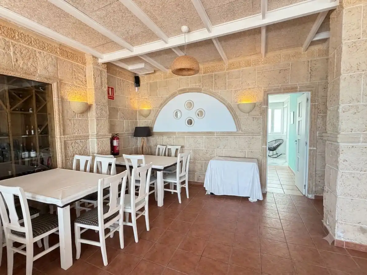 Geschaftsraum zur Miete in Daimús, Valencia