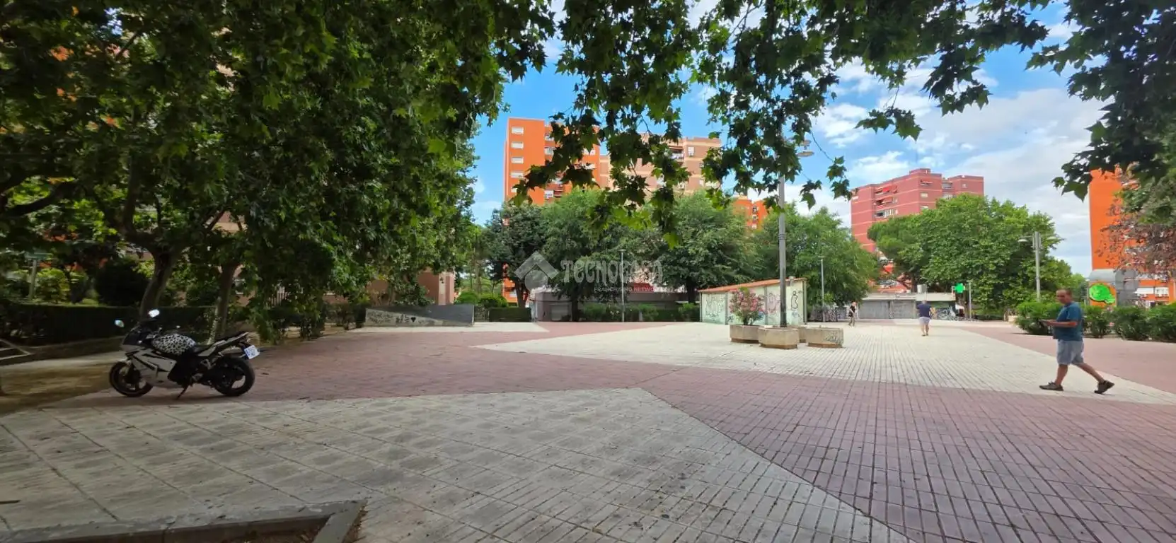 Vista exterior de Piso en venta en Coslada con Aire acondicionado, Calefacción y Terraza