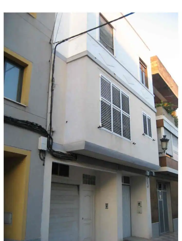Piso en venta en Benifaió