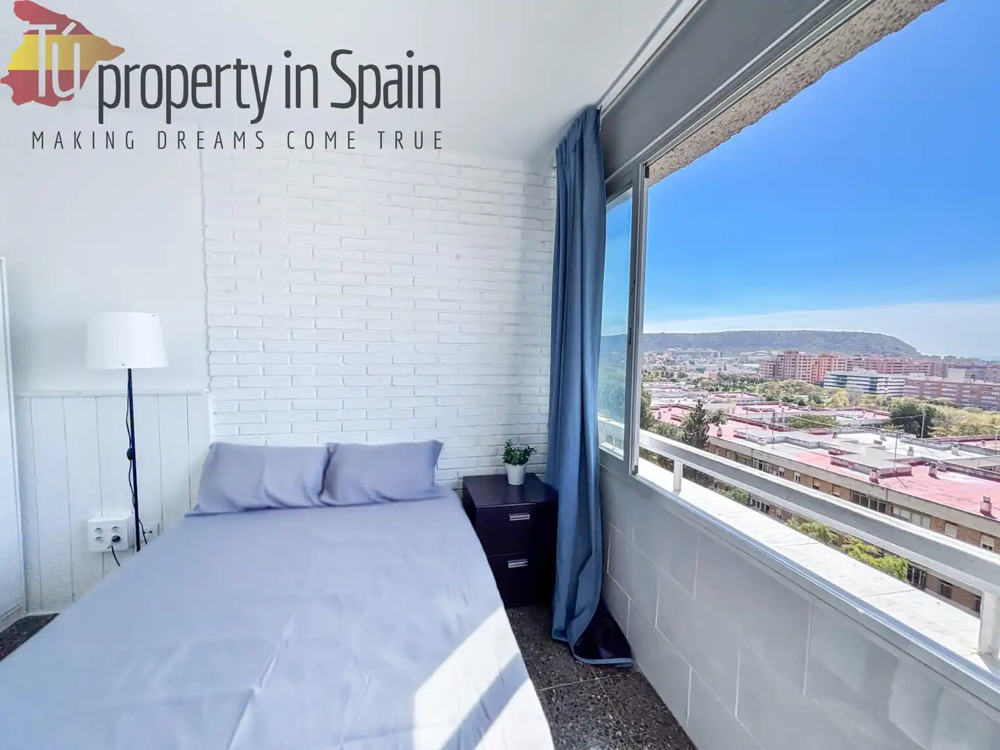 Bedroom of Flat for share in Alicante / Alacant