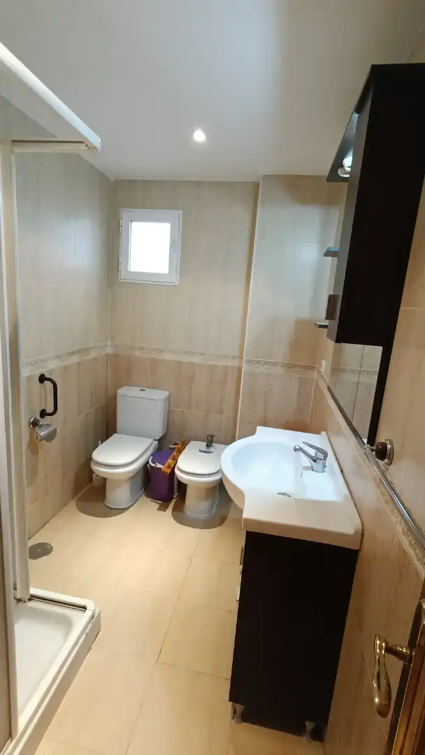 Baño de Piso en venta en Talavera de la Reina con Calefacción, Parquet y Terraza