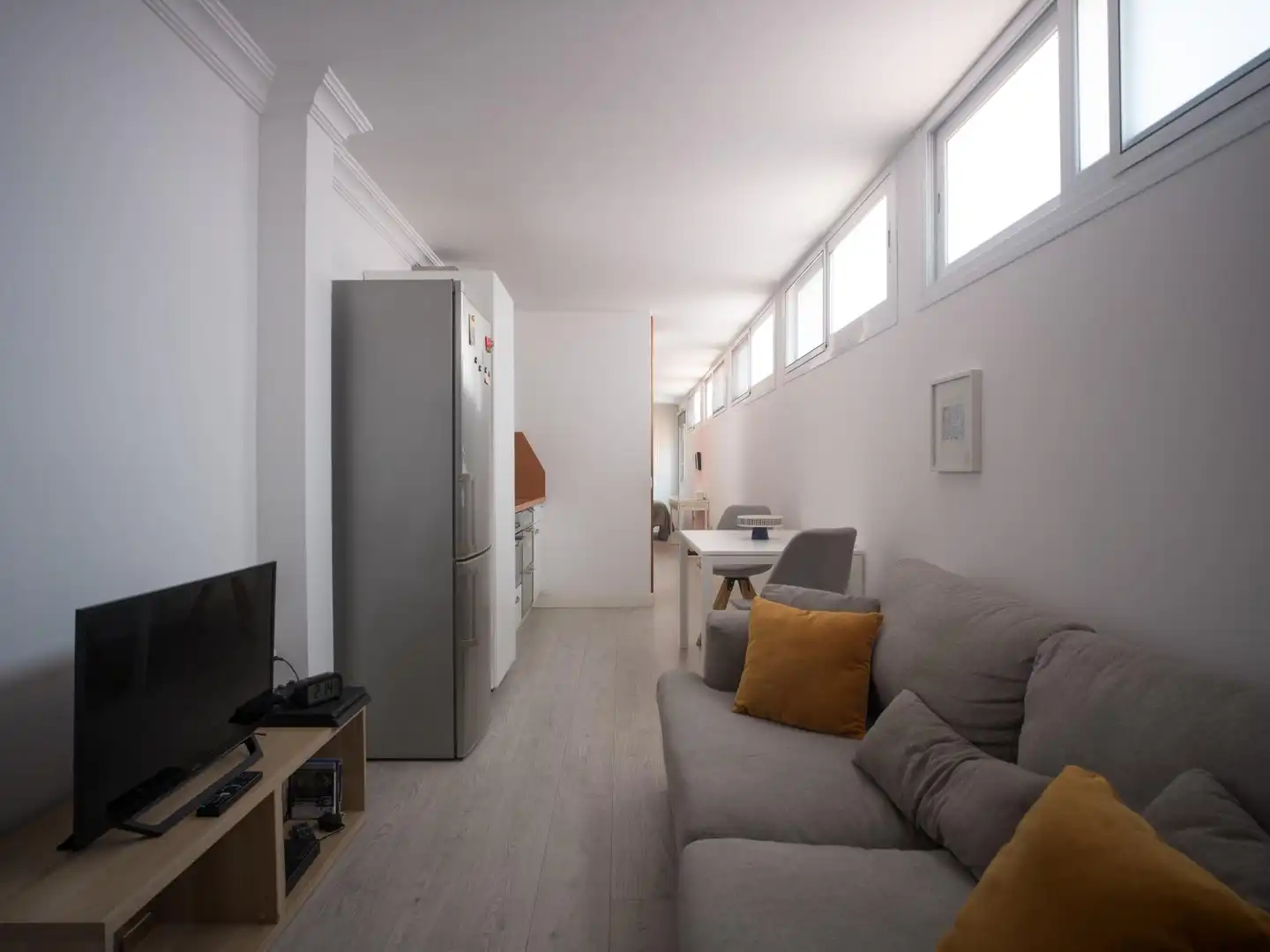 Sala d'estar de Casa adosada en venda en Las Palmas de Gran Canaria amb Jardí privat, Terrassa i Traster