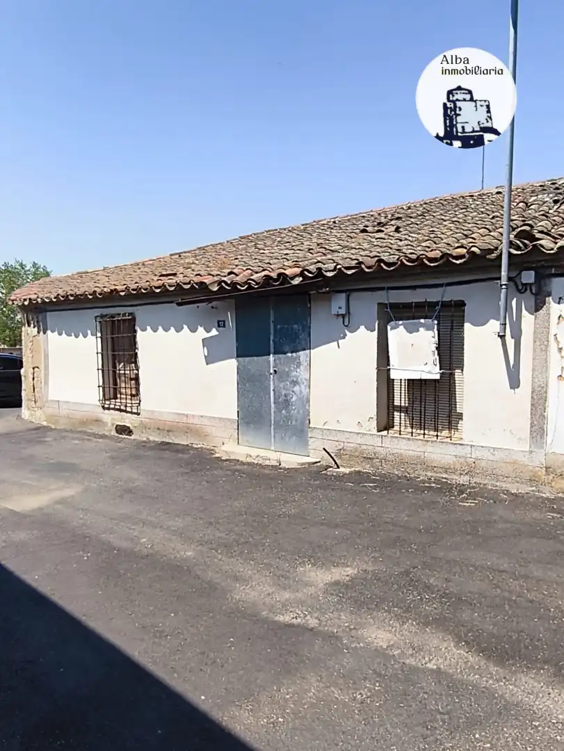 Außenansicht von Country house zum Verkauf in Valdecarros