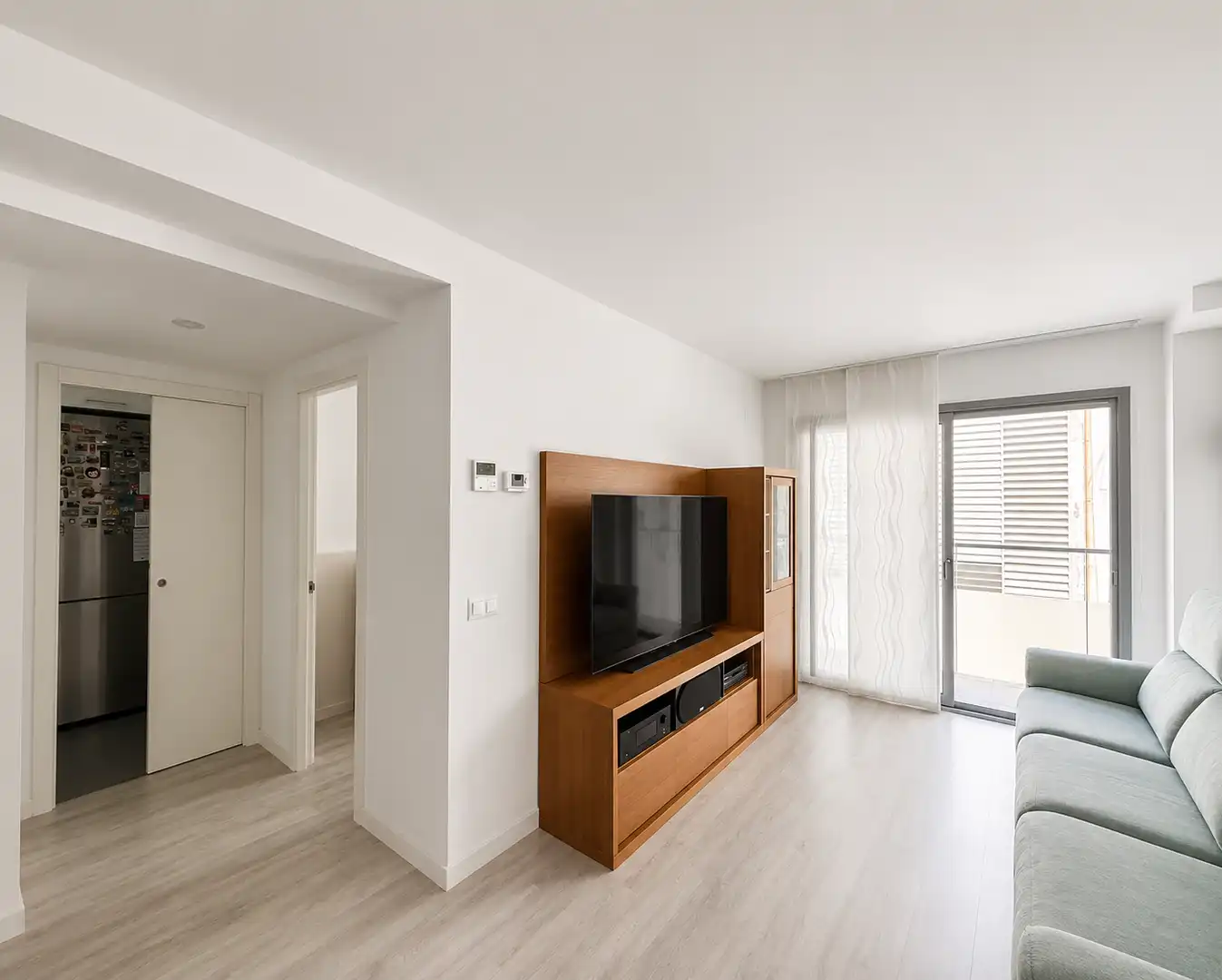 Sala de estar de Dúplex en venta en Cornellà de Llobregat con Terraza, Trastero y Balcón