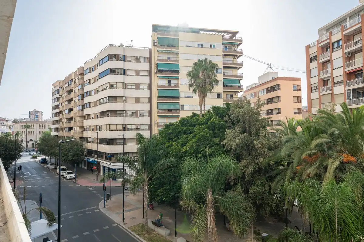 Piso con ascensor en venta en Calle del Alcalde Alfonso de Rojas, imagen 25