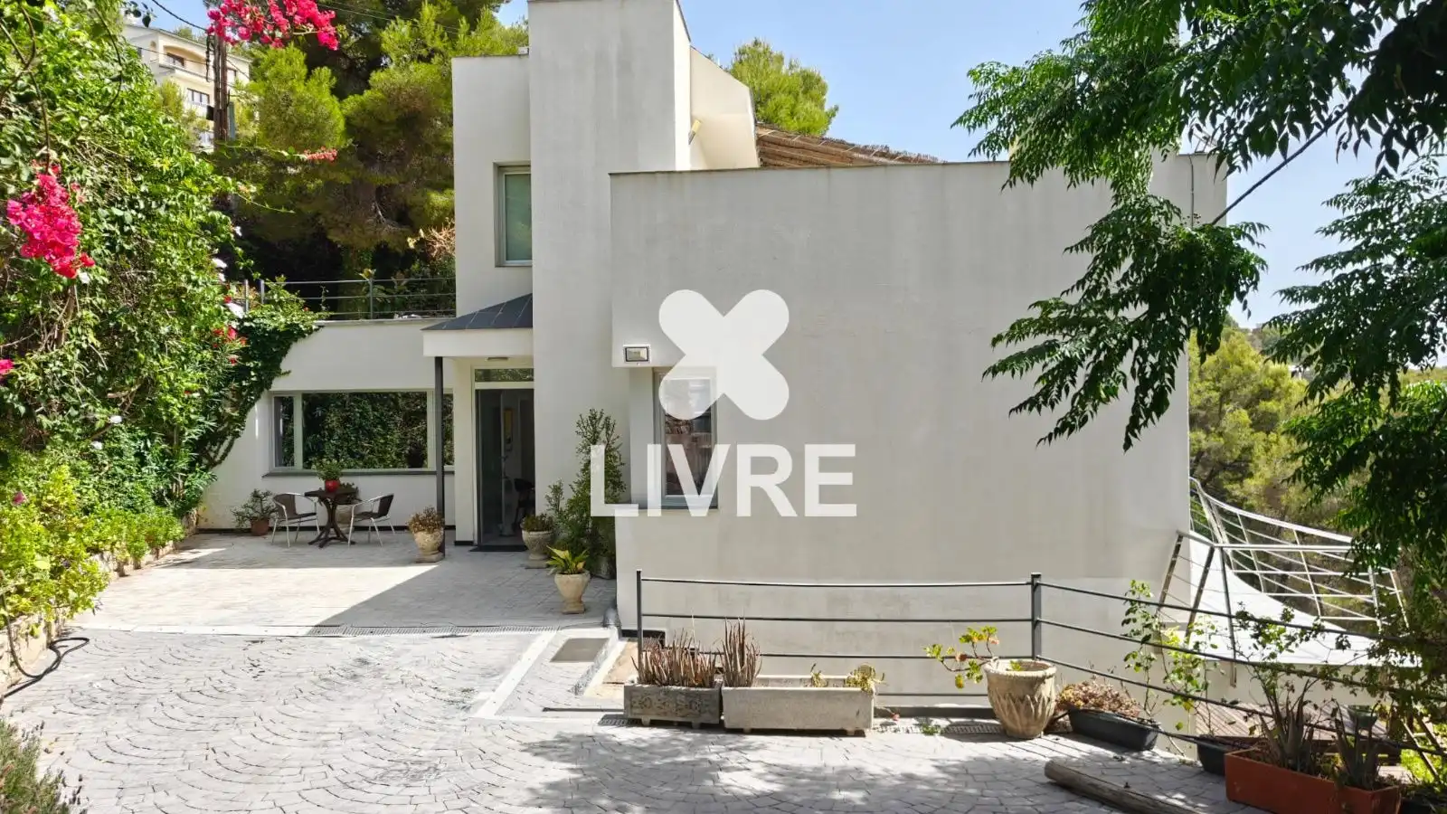 Vista exterior de Casa o chalet en venta en Cunit con Aire acondicionado, Calefacción y Piscina