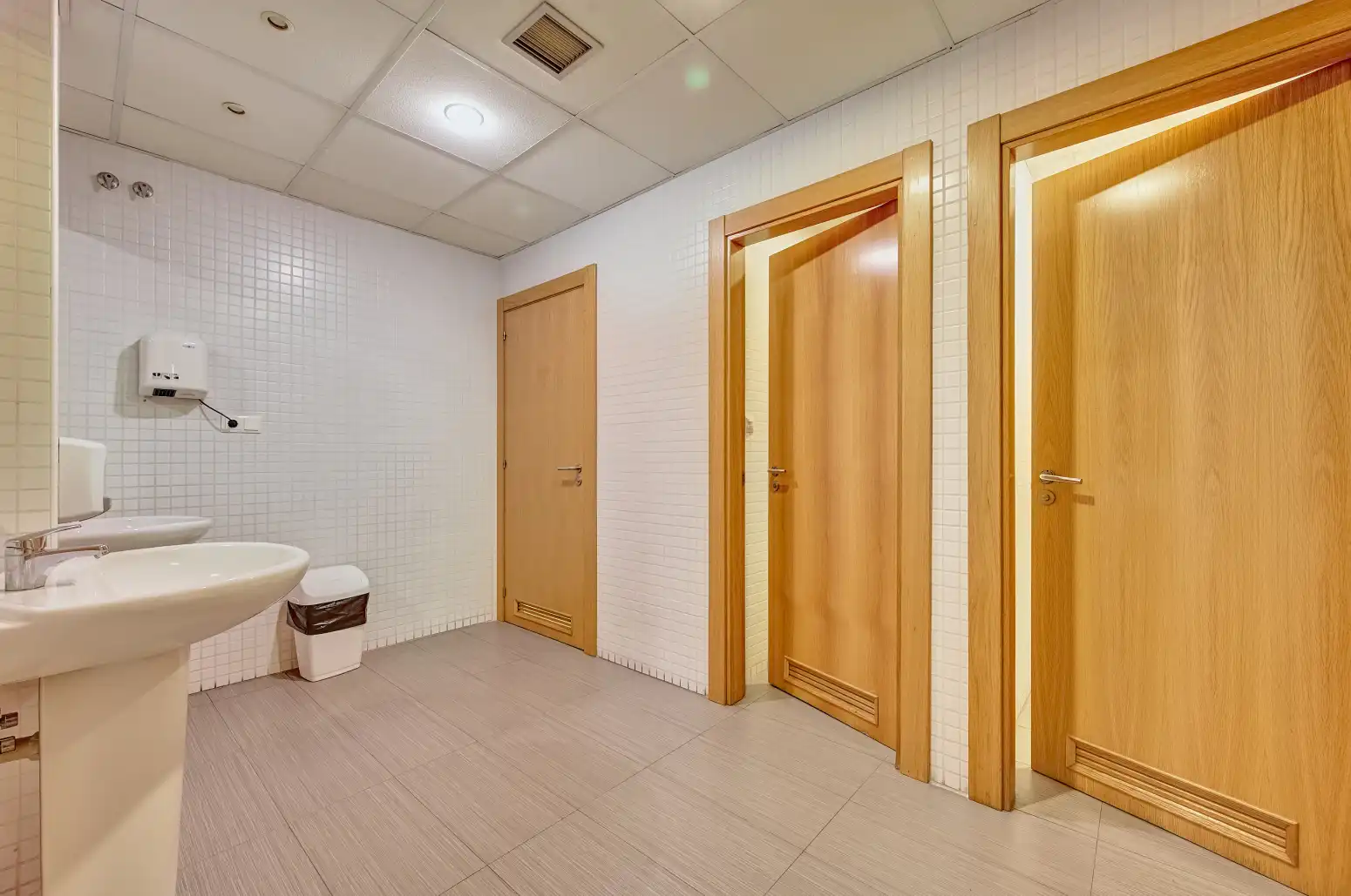 Baño de Oficina en venta en Orkoien