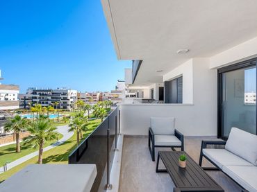 Apartament amb piscina en venda a Calle  Santa Rita