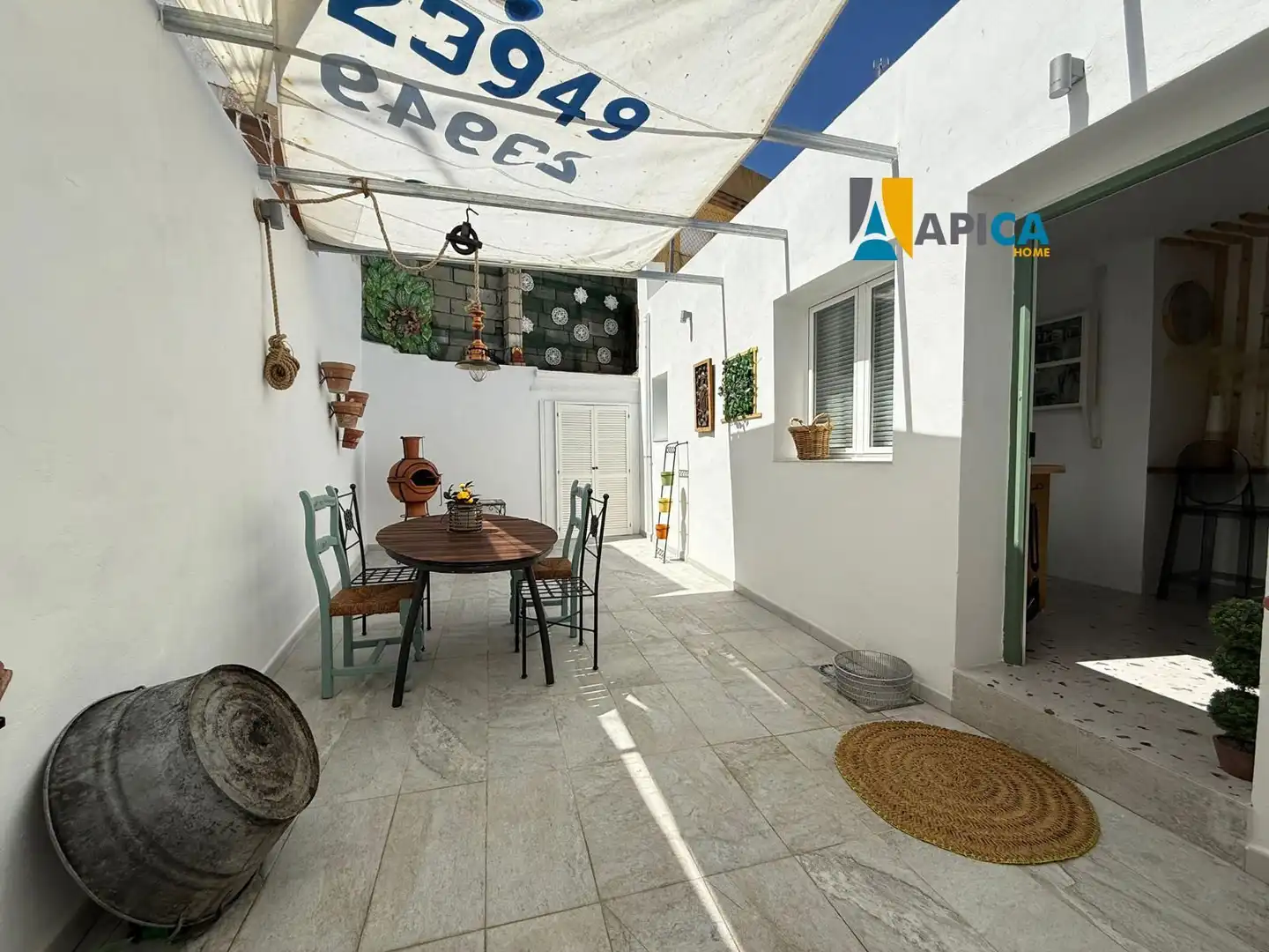 Terrassa de Casa o xalet en venda en Chiclana de la Frontera amb Terrassa, Traster i Moblat