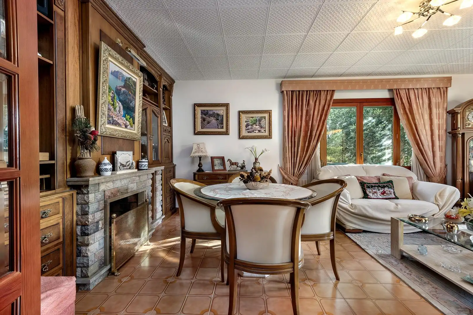 Sala de estar de Casa o chalet en venta en Bunyola con Aire acondicionado, Calefacción y Jardín privado