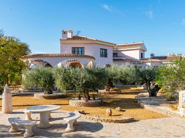 Villa con piscina in vendita a Turre