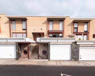 Exterior view of Duplex for sale in Las Palmas de Gran Canaria  with Air Conditioner, Terrace and Storage room