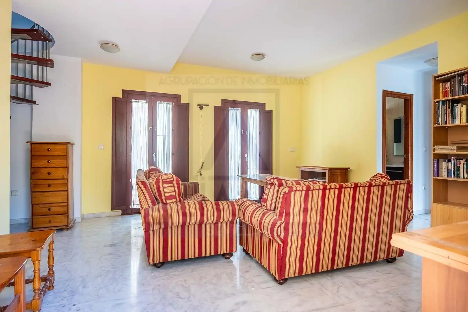 Wohnzimmer von Maisonette zum Verkauf in Gines mit Klimaanlage, Terrasse und Abstellraum
