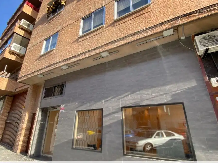 Exterior view of Office for rent in Madrid  with Air Conditioner and Heating