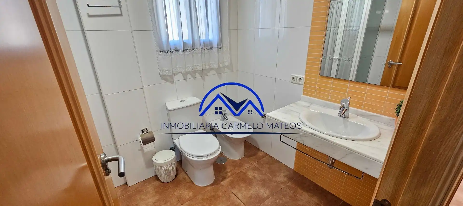 Baño de Dúplex en venta en Sanlúcar de Barrameda con Aire acondicionado y Piscina