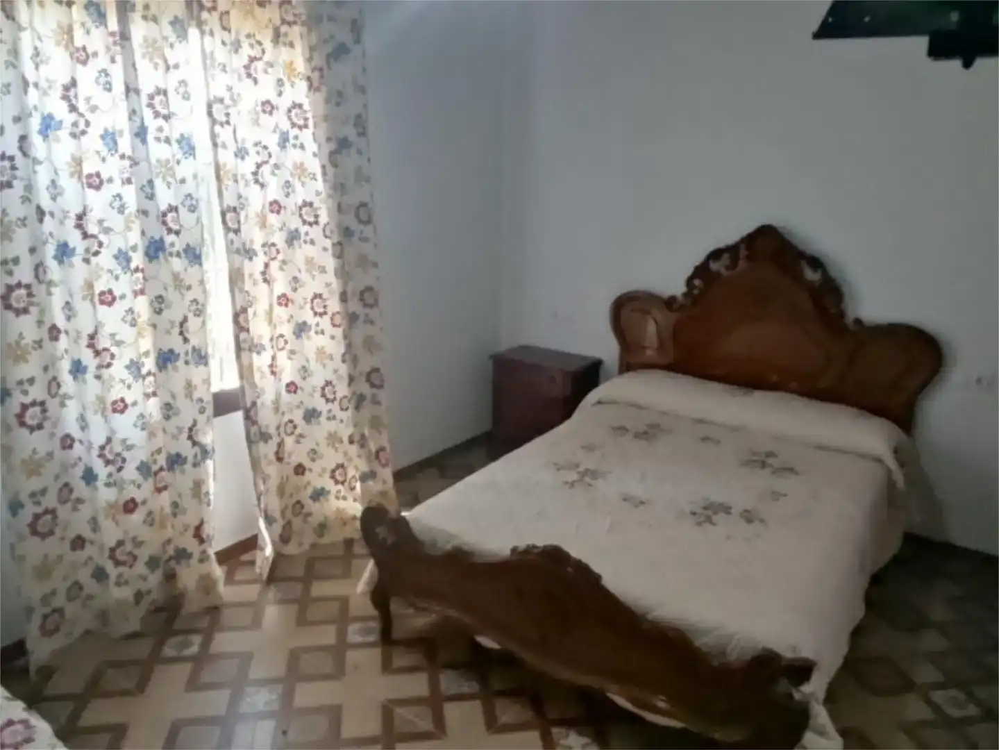 Habitación de Terreno en venta en Villamartín, Cádiz