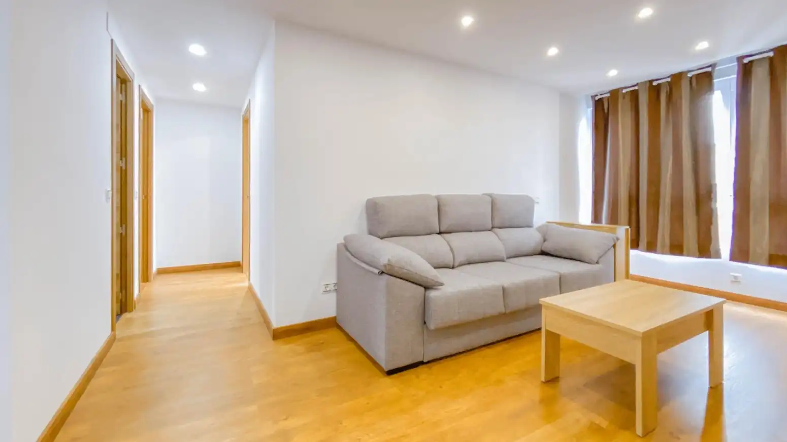 Appartement avec terrasse à louer à Castilla - Hermida, imagen 9