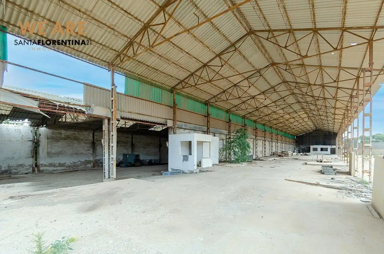 Vista exterior de Nau industrial de lloguer en Cartagena