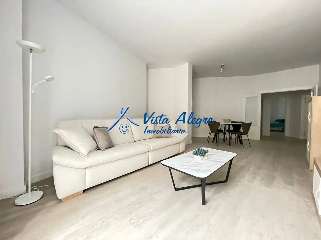 Piso en venta en Calle Lucrecia Arana, 8, Haro