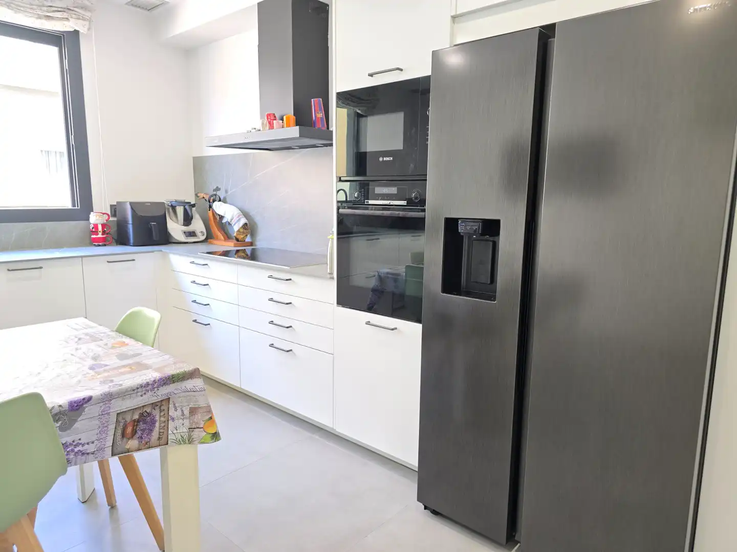 Küche von Einfamilien-Reihenhaus zum Verkauf in Sabadell mit Terrasse und Schwimmbad