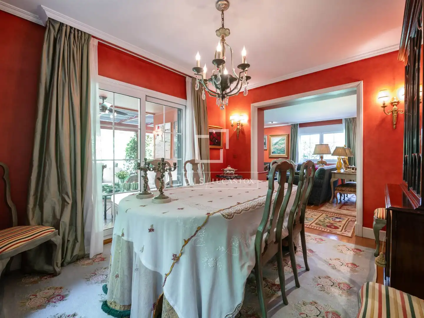 Detached house with terrace for sale in Encinar de los Reyes, imagen 16