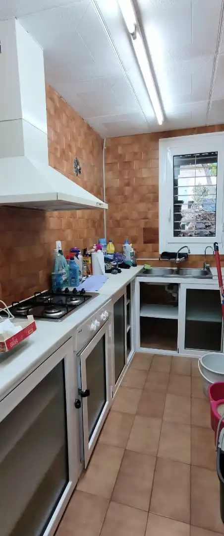 Cuina de Casa o xalet en venda en Cervelló amb Calefacció, Jardí privat i Traster