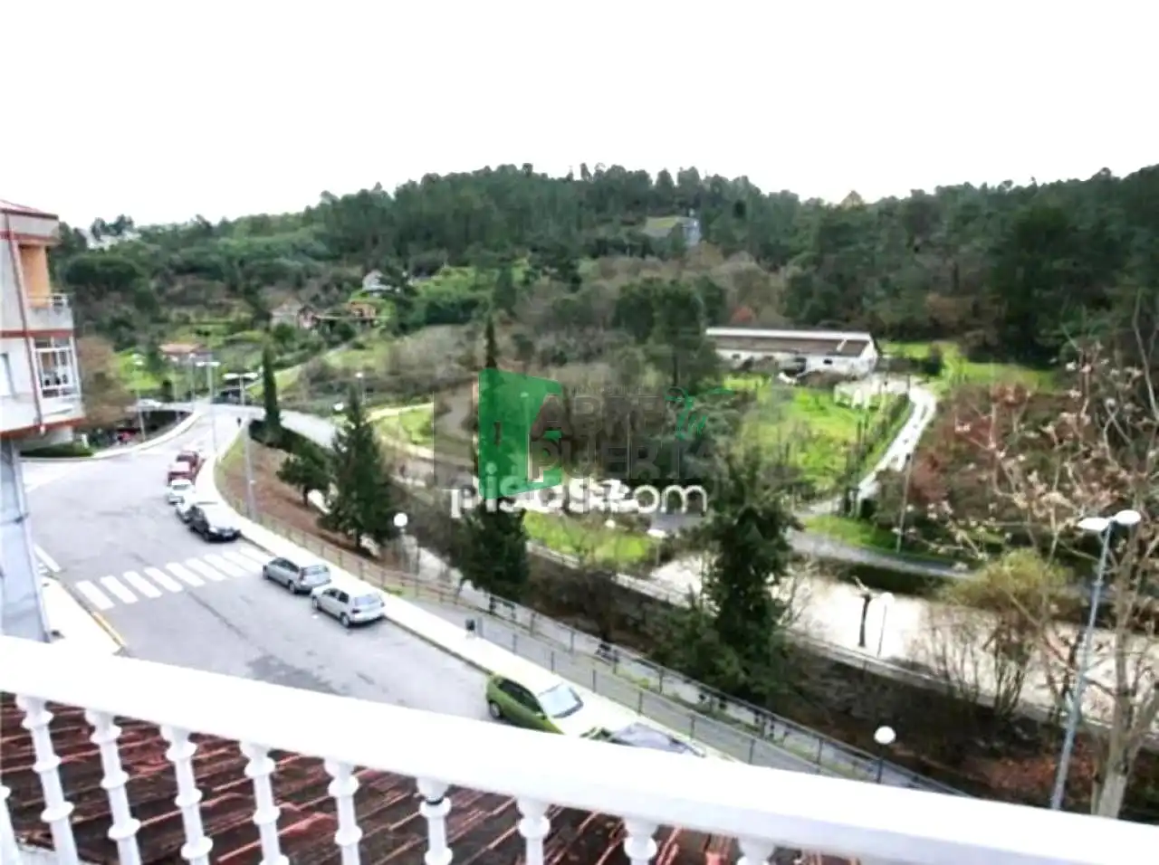 Außenansicht von Wohnung zum Verkauf in Barbadás mit Heizung, Terrasse und Möbliert