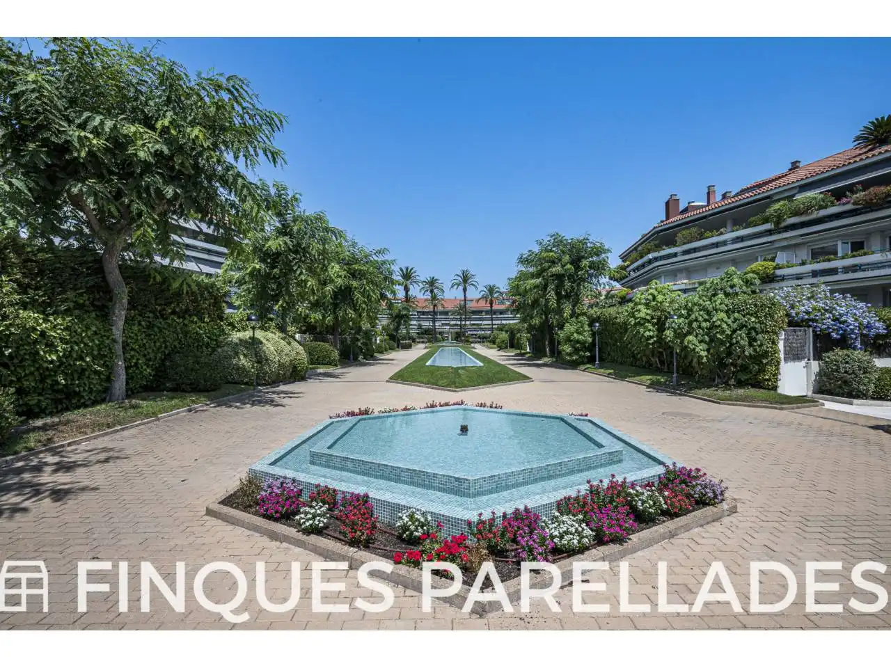 Parking of Flat for sale in Sitges  with Air Conditioner, Heating and Terrace