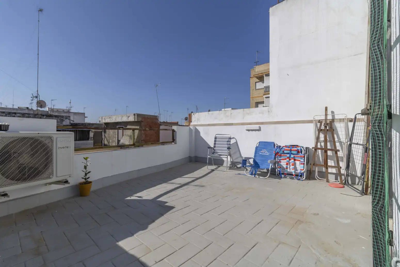 Terrace of Detached homes for sale in Sevilla  with Air Conditioner
