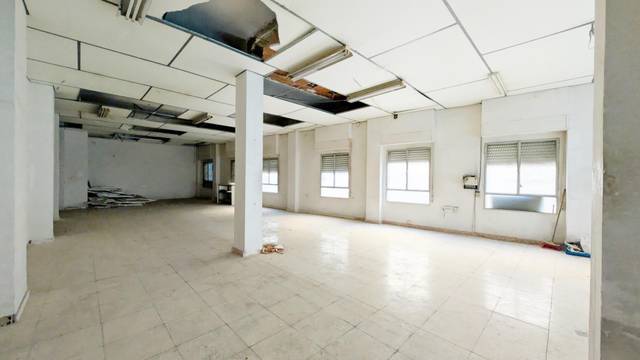 Local comercial en Venta en Camí dels Magros - Casablanca