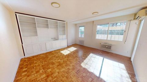 Foto 3 de Pis de lloguer a Calle Marcenado, Ciudad Jardín, Madrid Capital