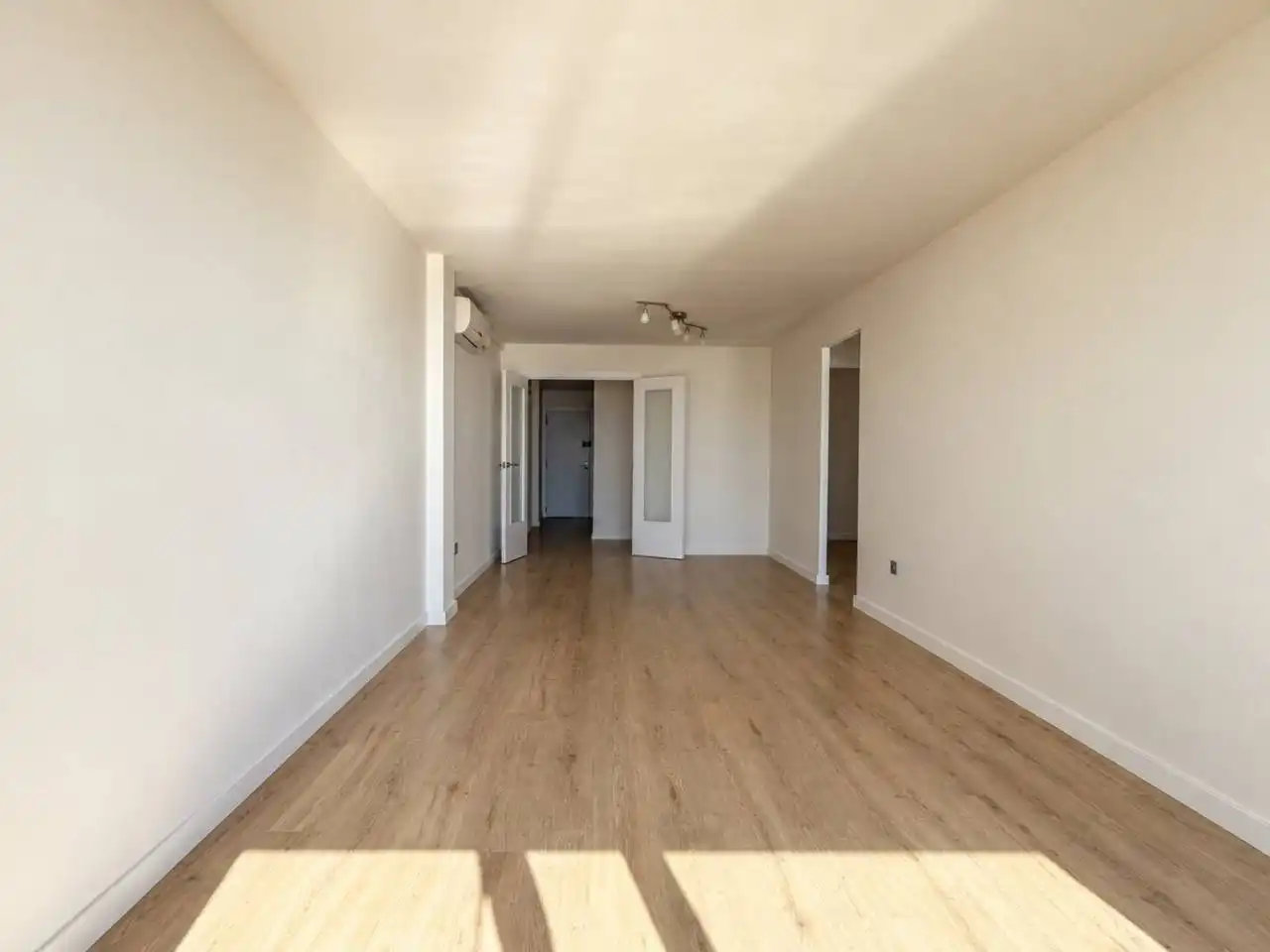 Sala d'estar de Àtic en venda en Centre