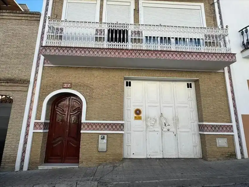Exterior view of Houses for sale in Mairena del Aljarafe