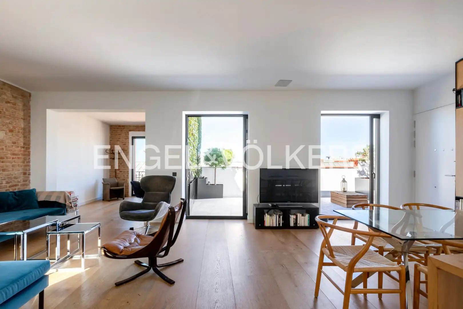 Sala d'estar de Àtic en venda en Madrid amb Aire condicionat, Calefacció i Terrassa