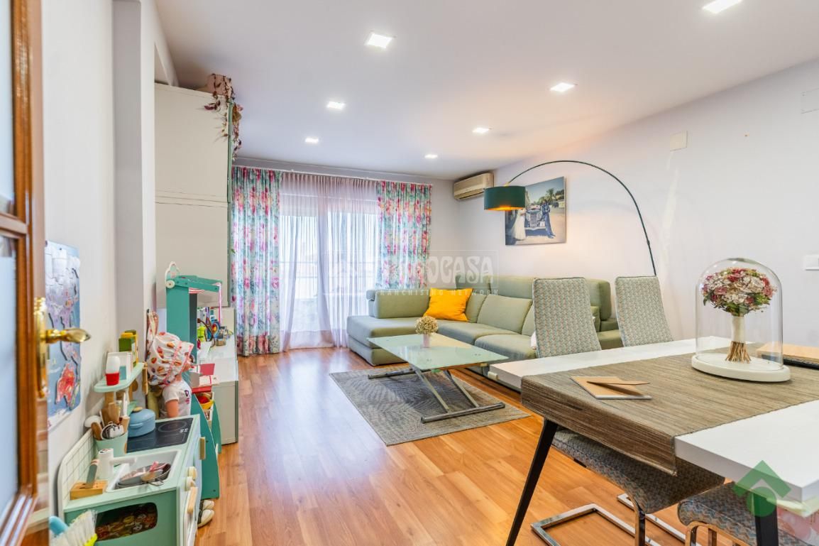 Sala de estar de Piso en venta en Jerez de la Frontera con Aire acondicionado y Terraza