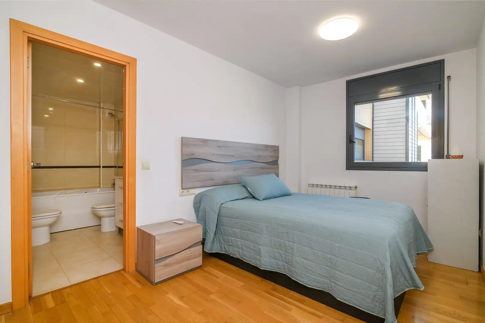 Habitación de Piso en venta en Manresa con Calefacción y Balcón